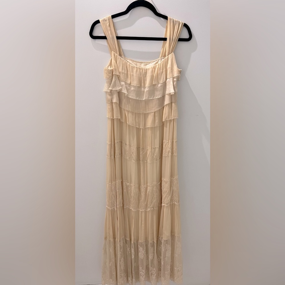 YIGUE 100% Mulberry Silk & Lace Maxi Dress – Ethereal Runway-Inspired Gown - Picture 4 of 6
